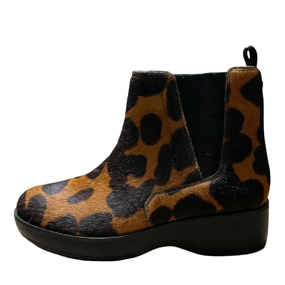 Louise Et Cie Women's EUC Zareb Leopard Cow Hair Fur Y2K Platform Boots Size 7.5